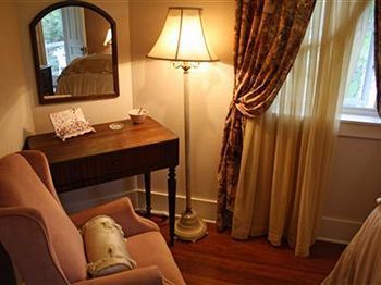 Plum Grove Inn Iowa City Luaran gambar